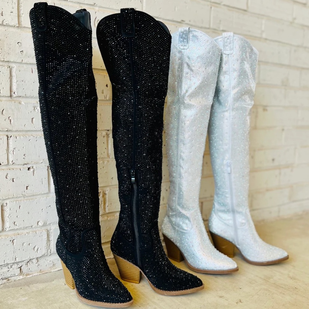 NEW Silver Thigh High Western Style Bedazzled Cowboy
Boots - Picture 10 of 14